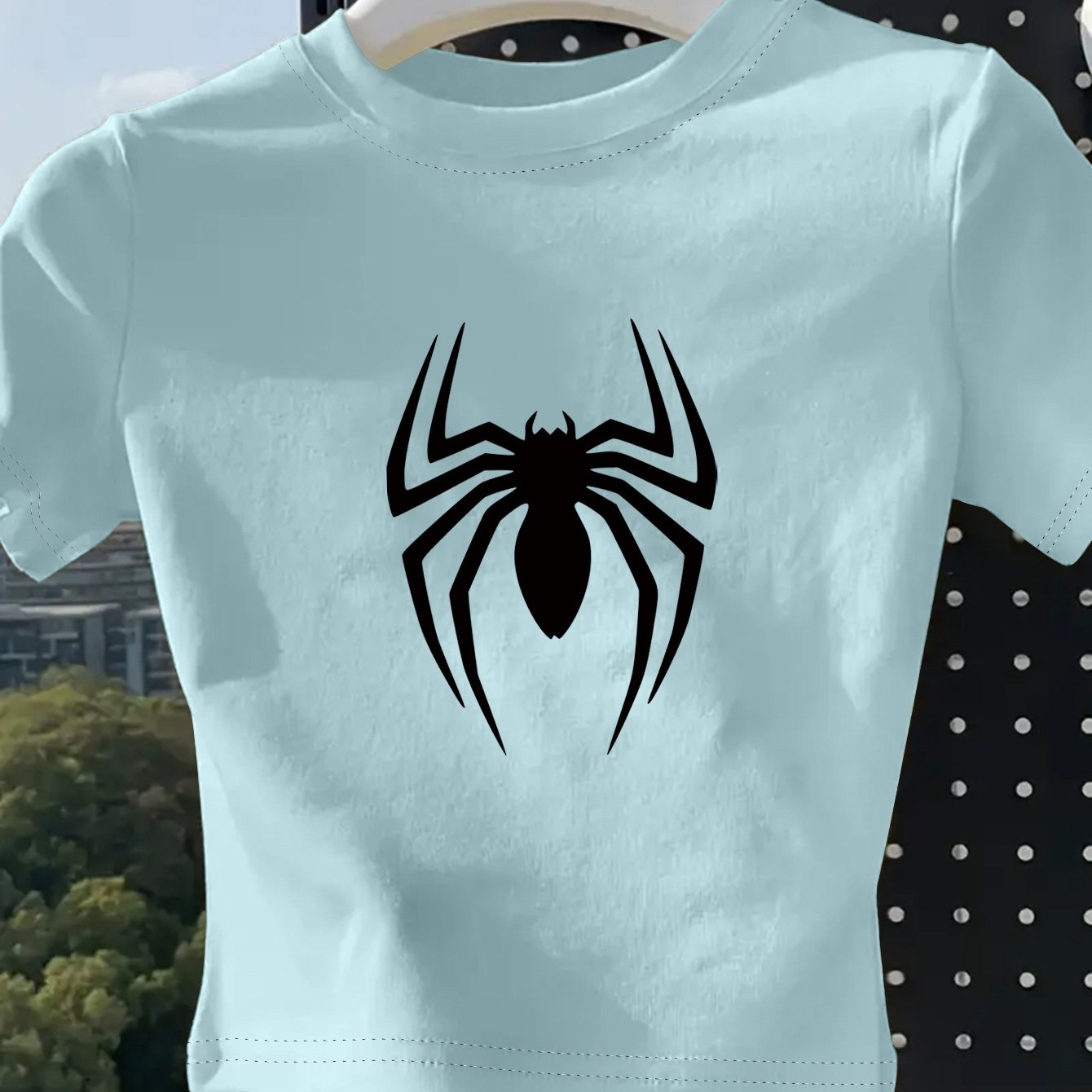Women's Fashion Printed T-Shirt with Spider Pattern Design, Soft and Breathable