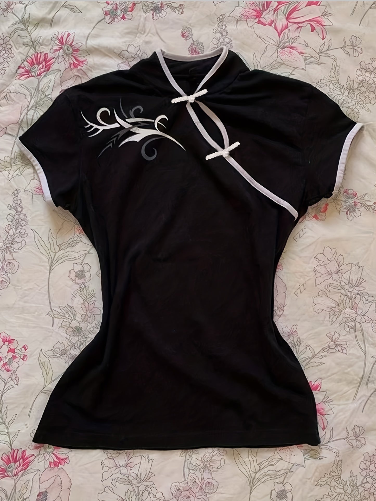Women's Streetwear, New Stand-up Collar Contrast Trim Elegant Short-sleeve T-shirt