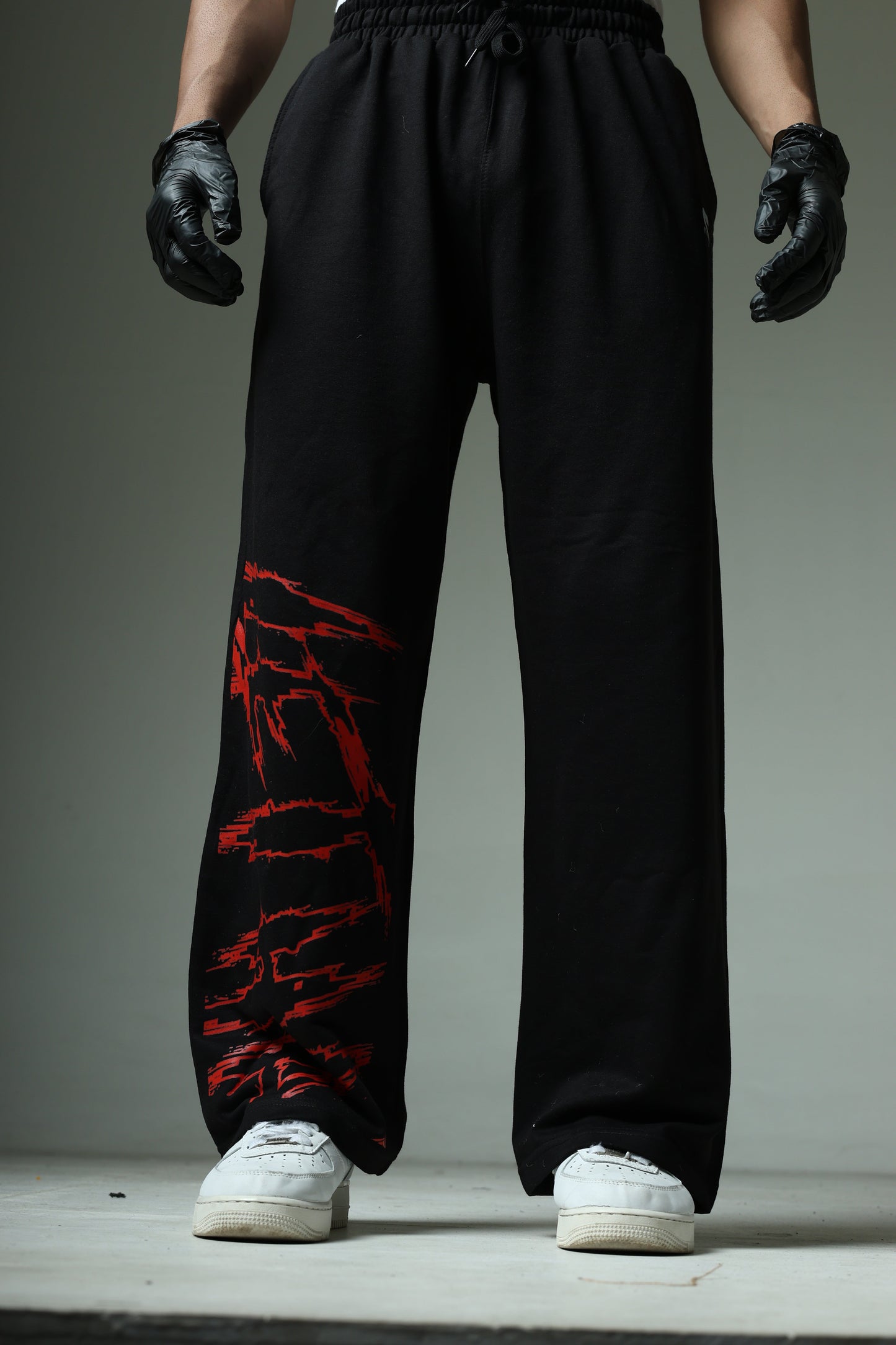 THE LETHAL COMFORT BAGGY TRACK PANTS