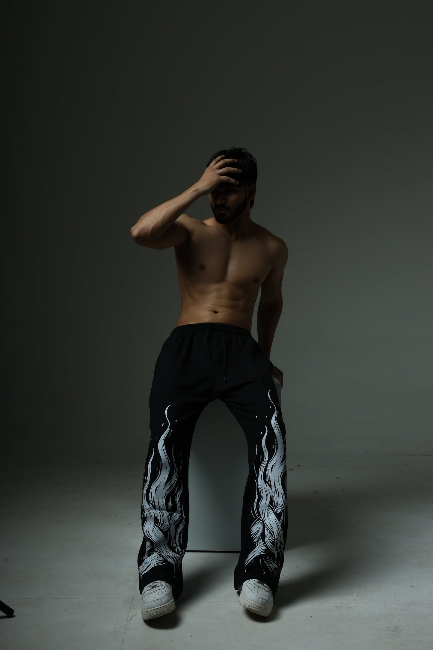 THE INFERNO COMFORT BAGGY TRACK PANTS