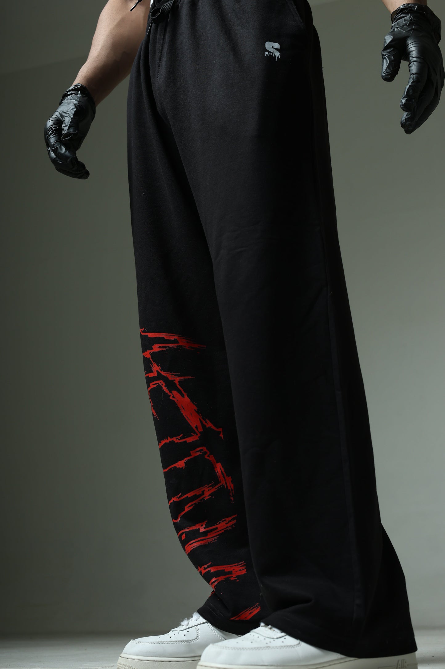 THE LETHAL COMFORT BAGGY TRACK PANTS