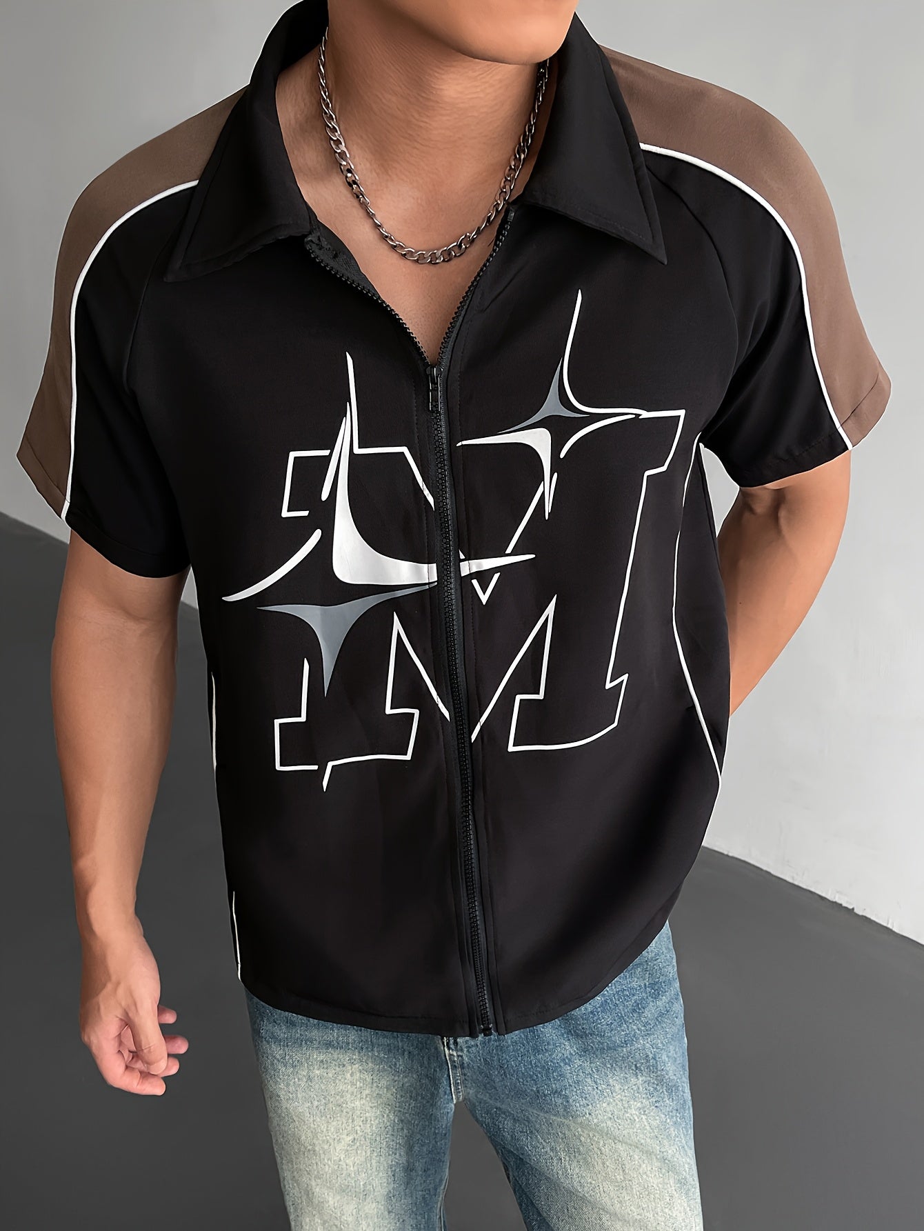 Fashionable Men'S Short-Sleeve Zip-Up Shirt