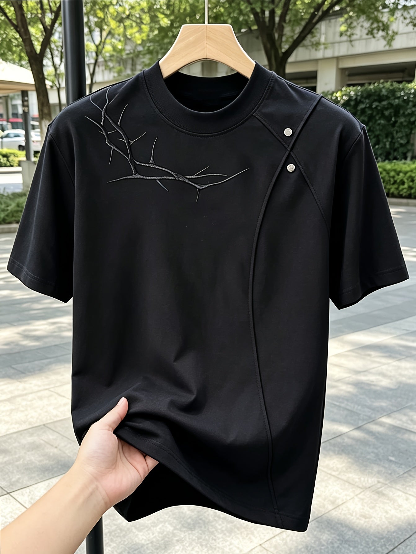 Men'S Casual Sports T-Shirt Rivet Stitching Thorn Embroidery