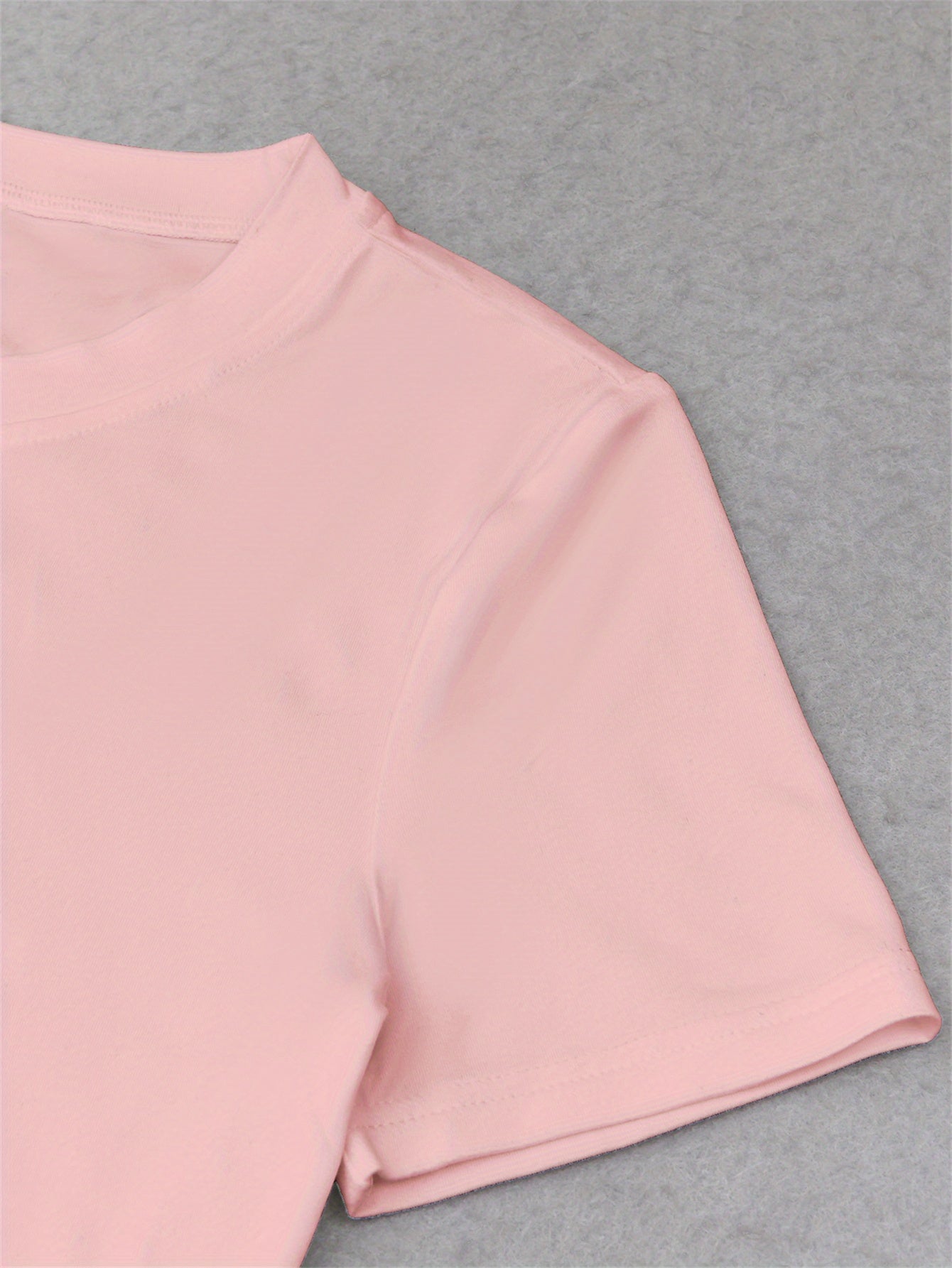 Women's Fashion Printed T-Shirt with Spider Pattern Design, Soft and Breathable