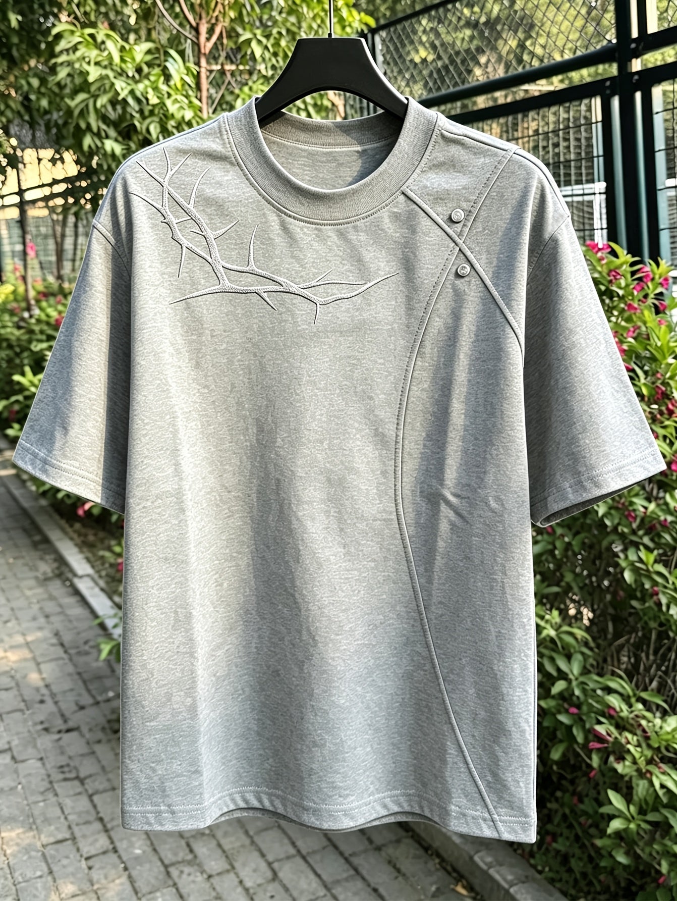 Men'S Casual Sports T-Shirt Rivet Stitching Thorn Embroidery