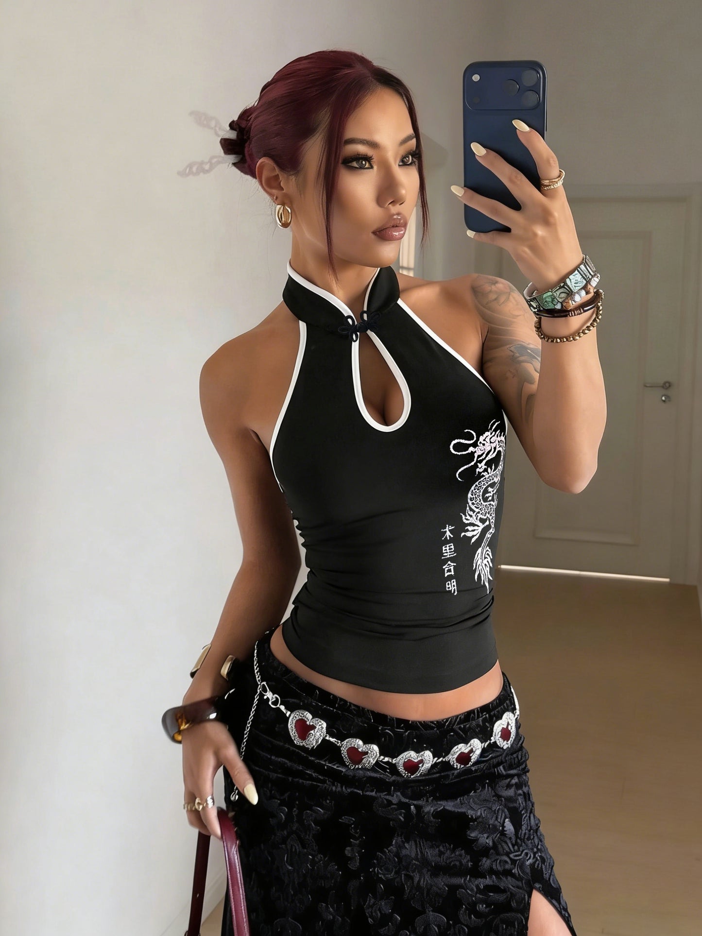 Unique Vintage Style Chinese-Inspired Slim-Fit Waist-Defining Sleeveless Vest