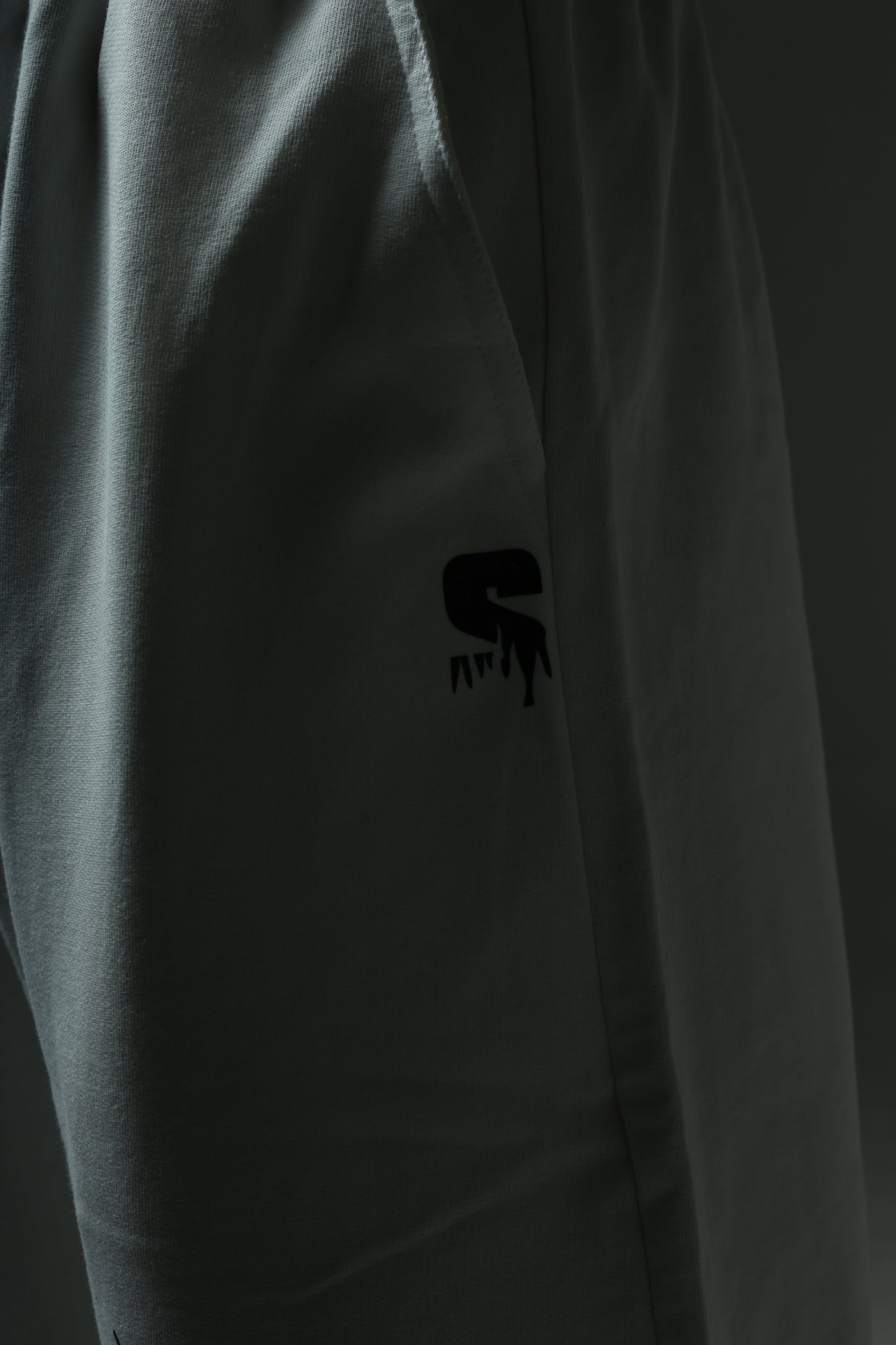 THE CARNAGE COMFORT BAGGY TRACK PANTS