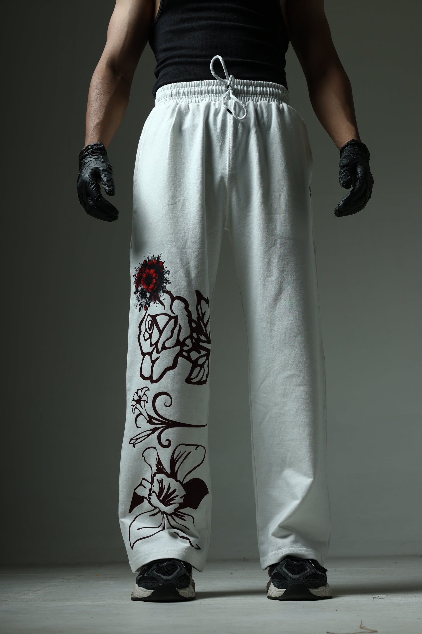 THE ROSY TRACK PANTS