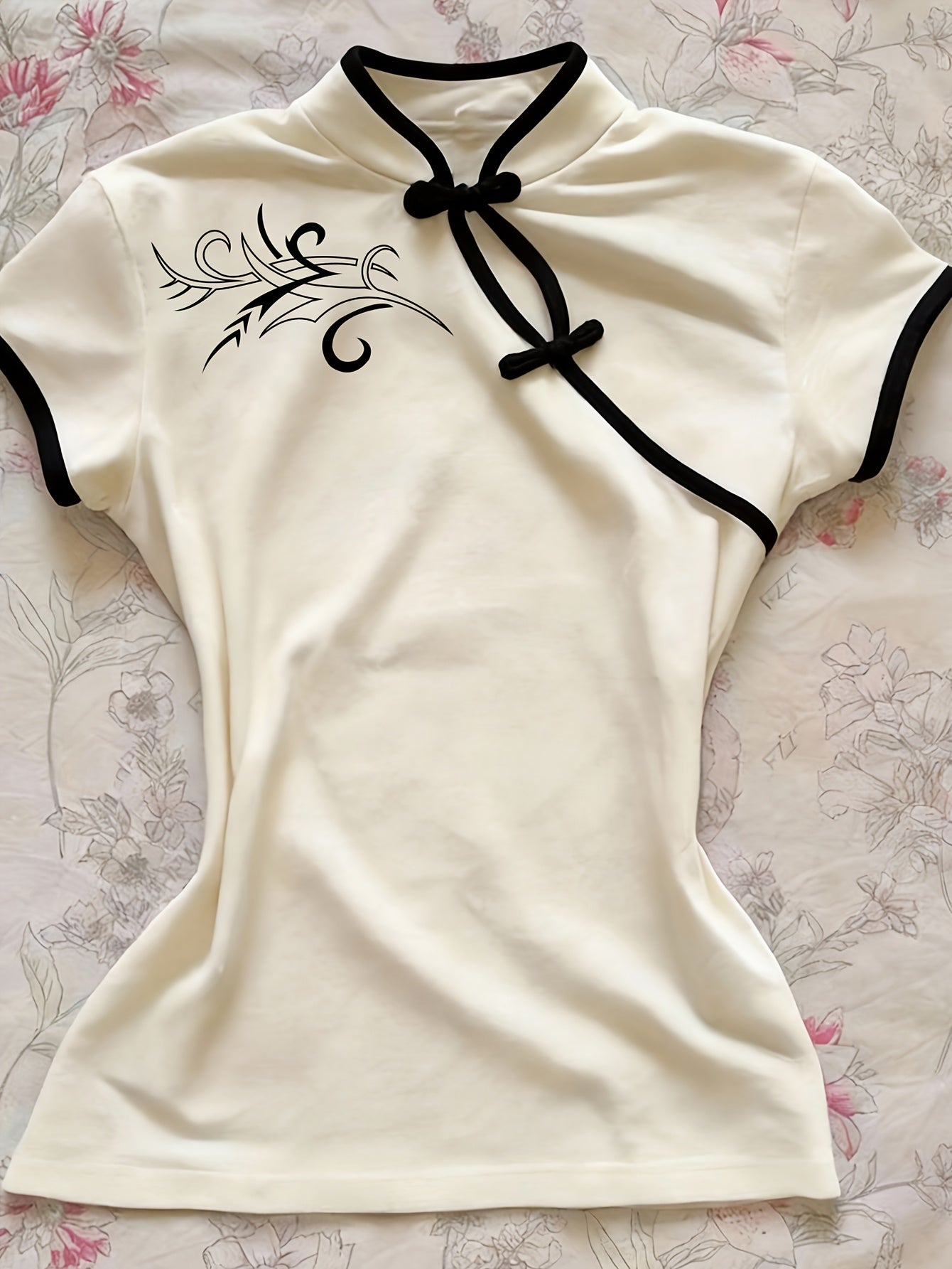 Women's Streetwear, New Stand-up Collar Contrast Trim Elegant Short-sleeve T-shirt