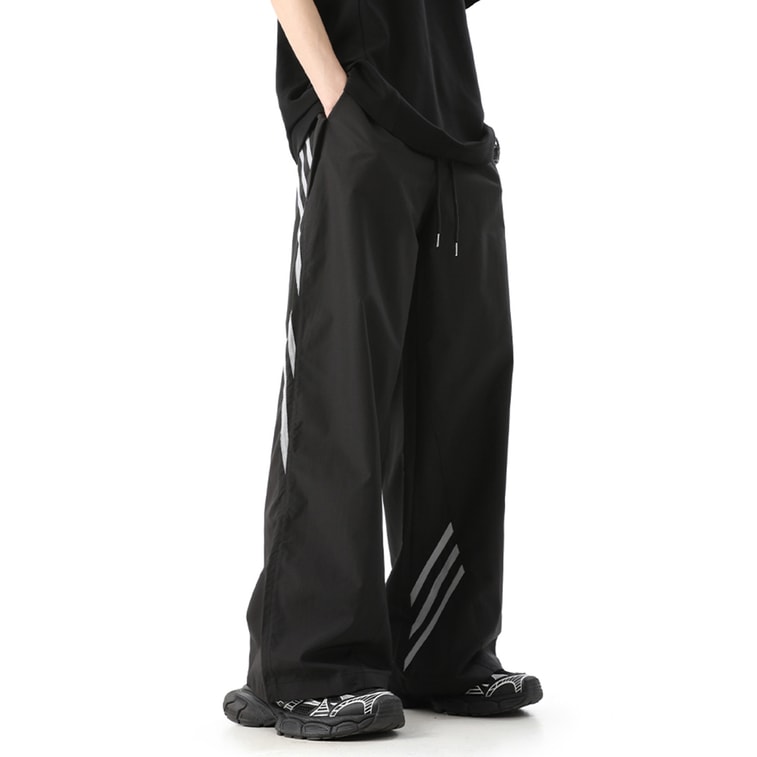 Baggy indent Trackpants - Premium design and quality