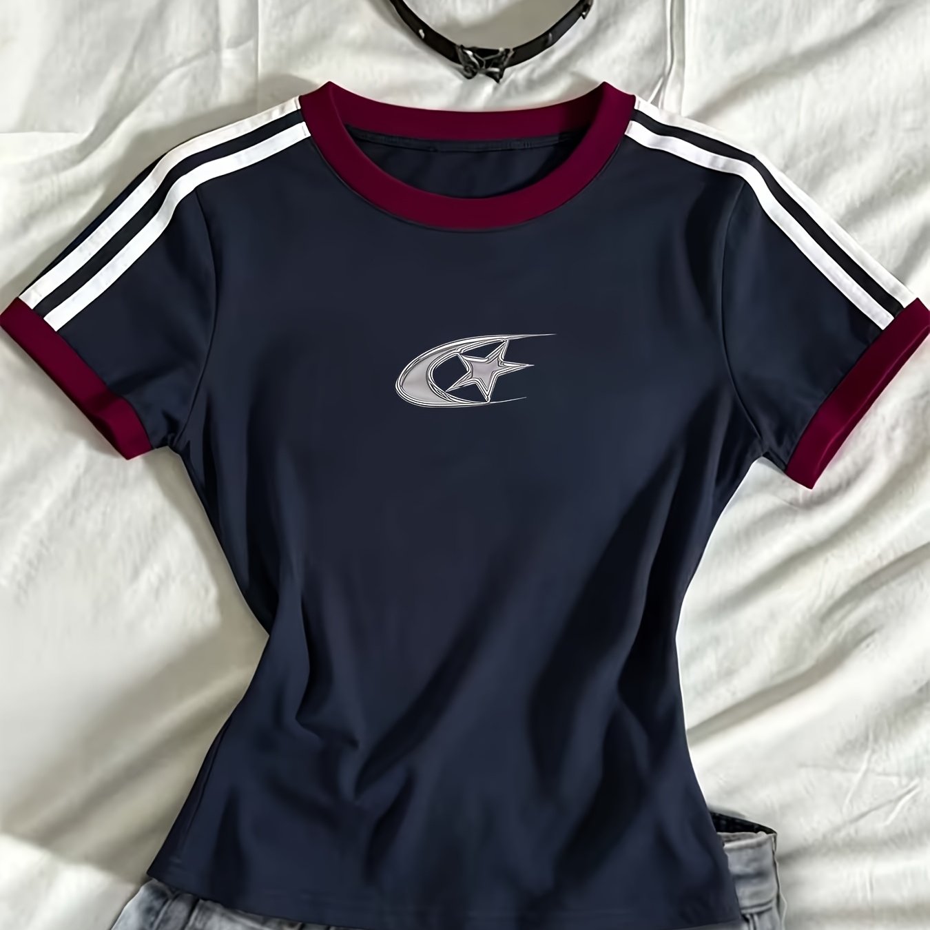 rim Design Color-Matching T-Shirt Slim-Fit