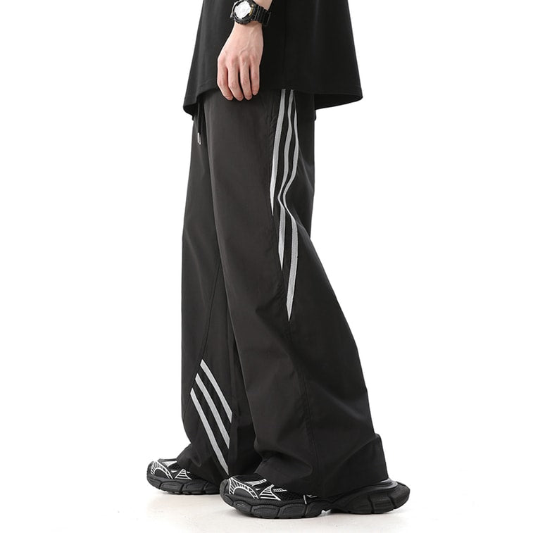 Baggy indent Trackpants - Premium design and quality